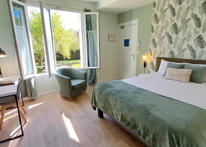 Logis Hotel Le Cerf